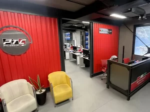 فضای داخلی هلدینگ PTC GROUP - بخش مالی و اداری